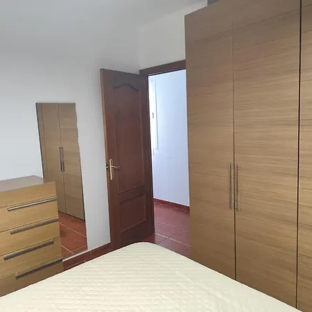 Carmelo Centro Piso 3 2 Banos Нерха