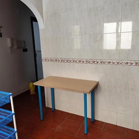 Carmelo Centro Piso 3 2 Banos * Нерха
