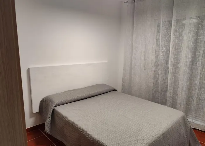 Carmelo Centro Piso 3 2 Banos Нерха